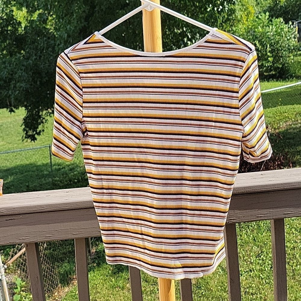 Shein Striped Top size L - Picture 4 of 4